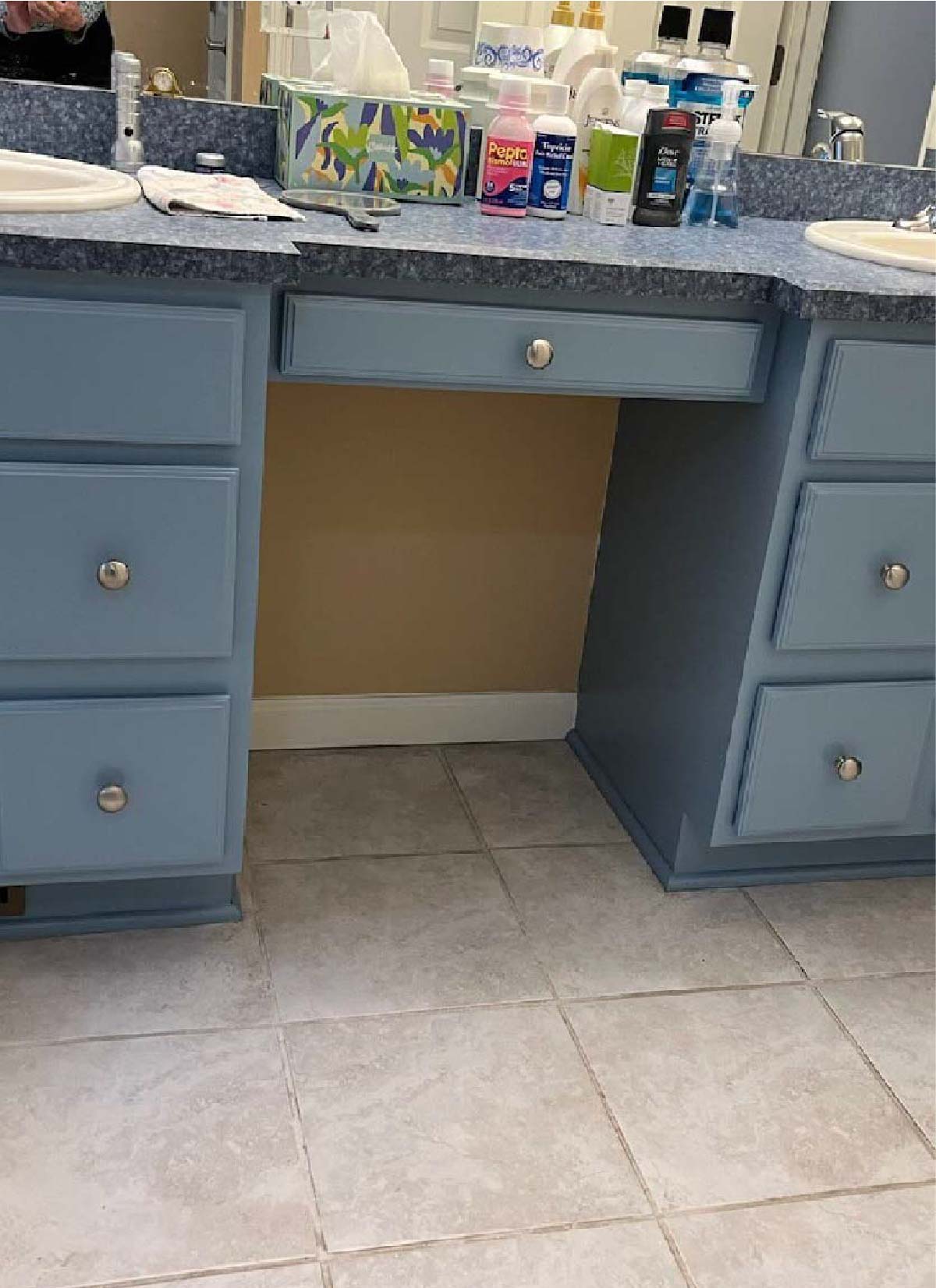 Middle picture of after cabinet